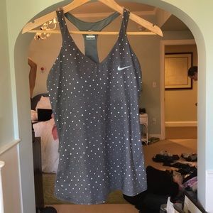 NWOT Nike grey work out tank top w/ built in bra